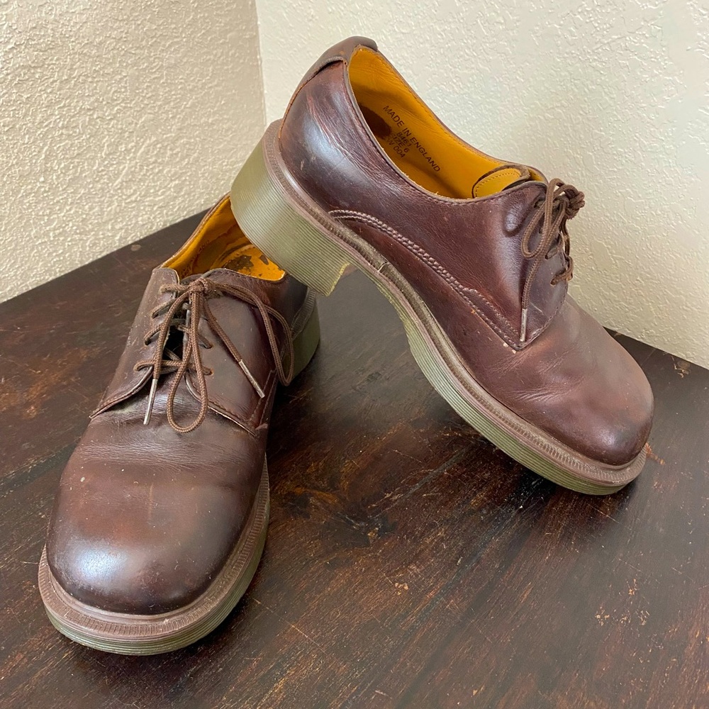 Dr. Martens Vintage 8461 Gibson 4 Eye Round Toe Oxford